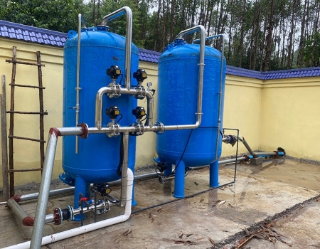 德宏文山干塘子10吨压力式一体化净水设备
