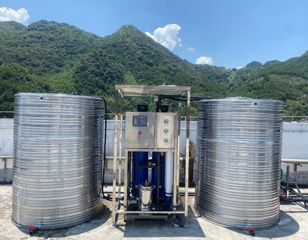 临沧西双版纳某酒店1吨生活用水设备
